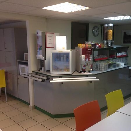Premiere Classe Niort Est La Creche Екстериор снимка