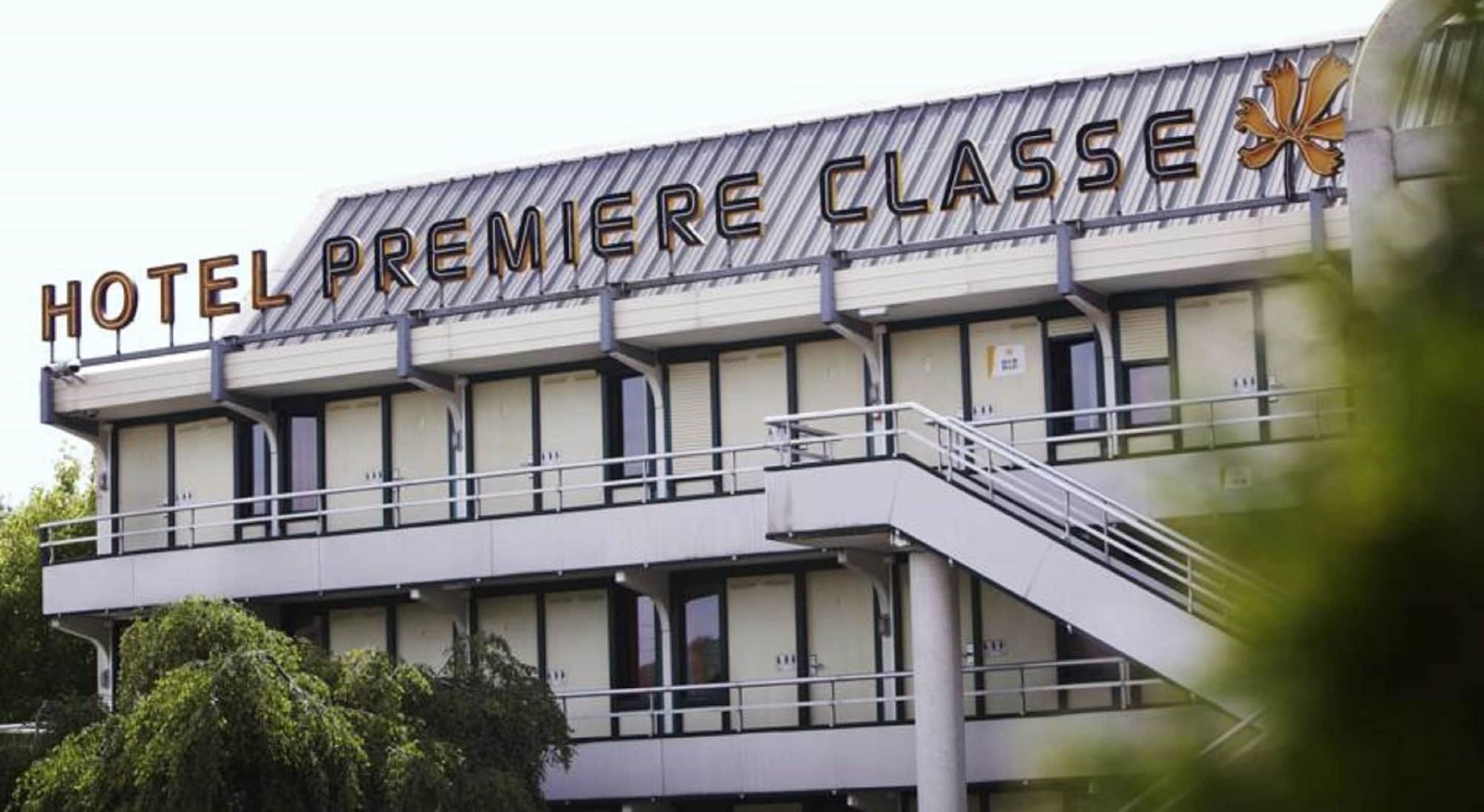 Premiere Classe Niort Est La Creche Екстериор снимка